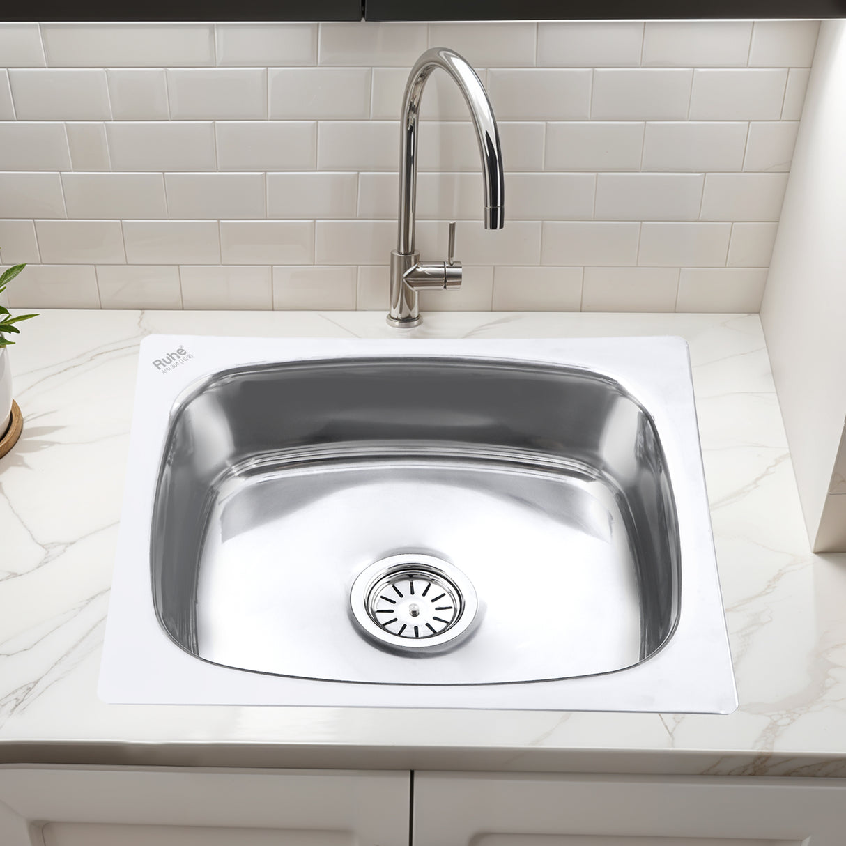 Oval Single Bowl 304-Grade Kitchen Sink (18 x 16 x 8 inches)– by Ruhe