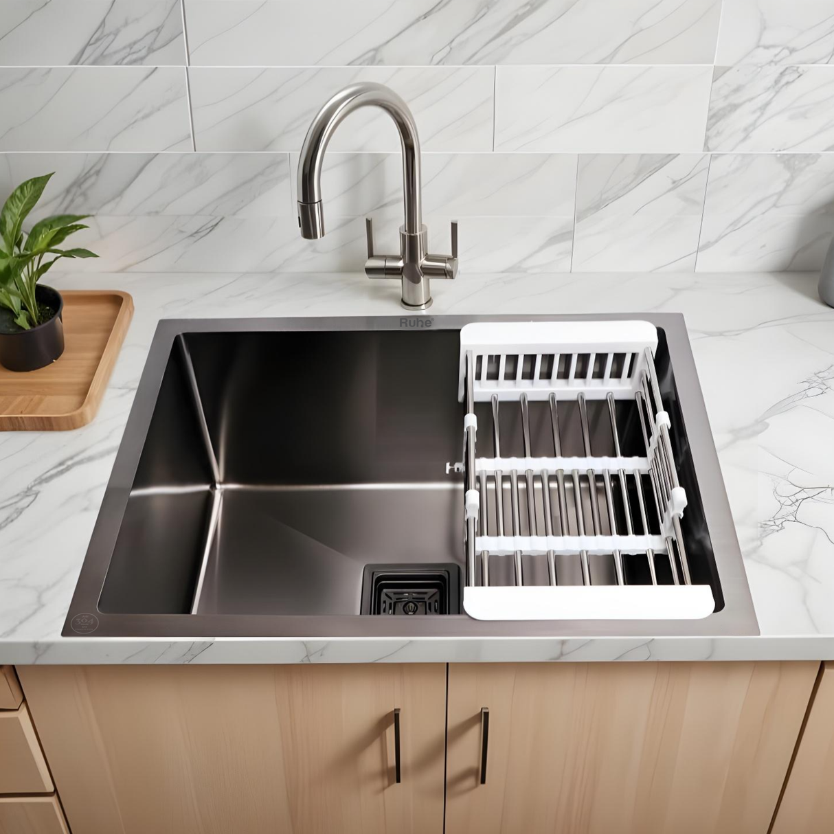 Handmade Single Bowl Kitchen Sink (24 x 18 x 10 Inches)