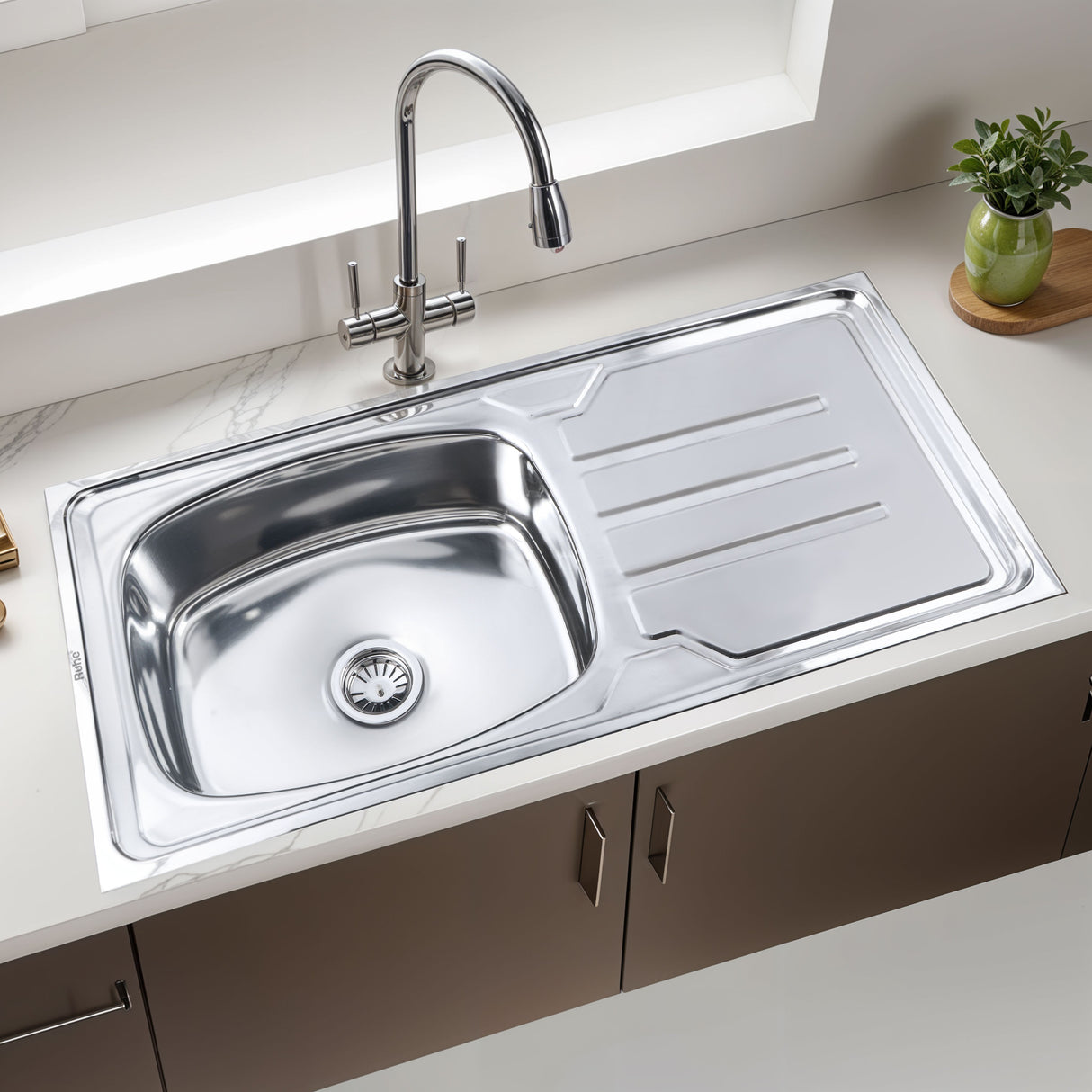 Oval Single Bowl with Drainboard 304-Grade (42 x 20 x 9 inches) Kitchen Sink - by Ruhe