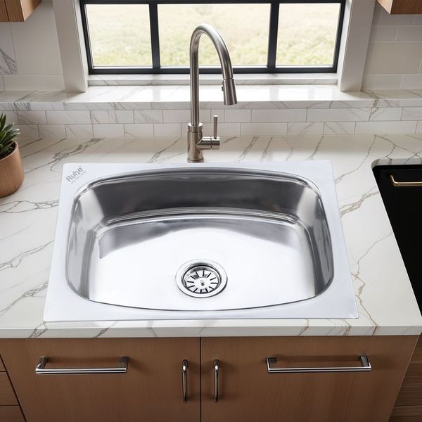 Oval Single Bowl 304-Grade Kitchen Sink (24 x 18 x 9 inches)– by Ruhe