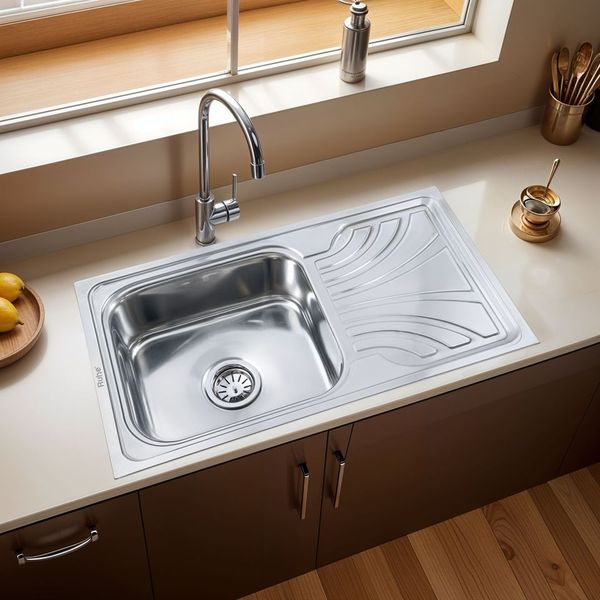 Square Single Bowl with Drainboard 304-grade (32 x 18 x 8 inches) Kitchen Sink - by Ruhe