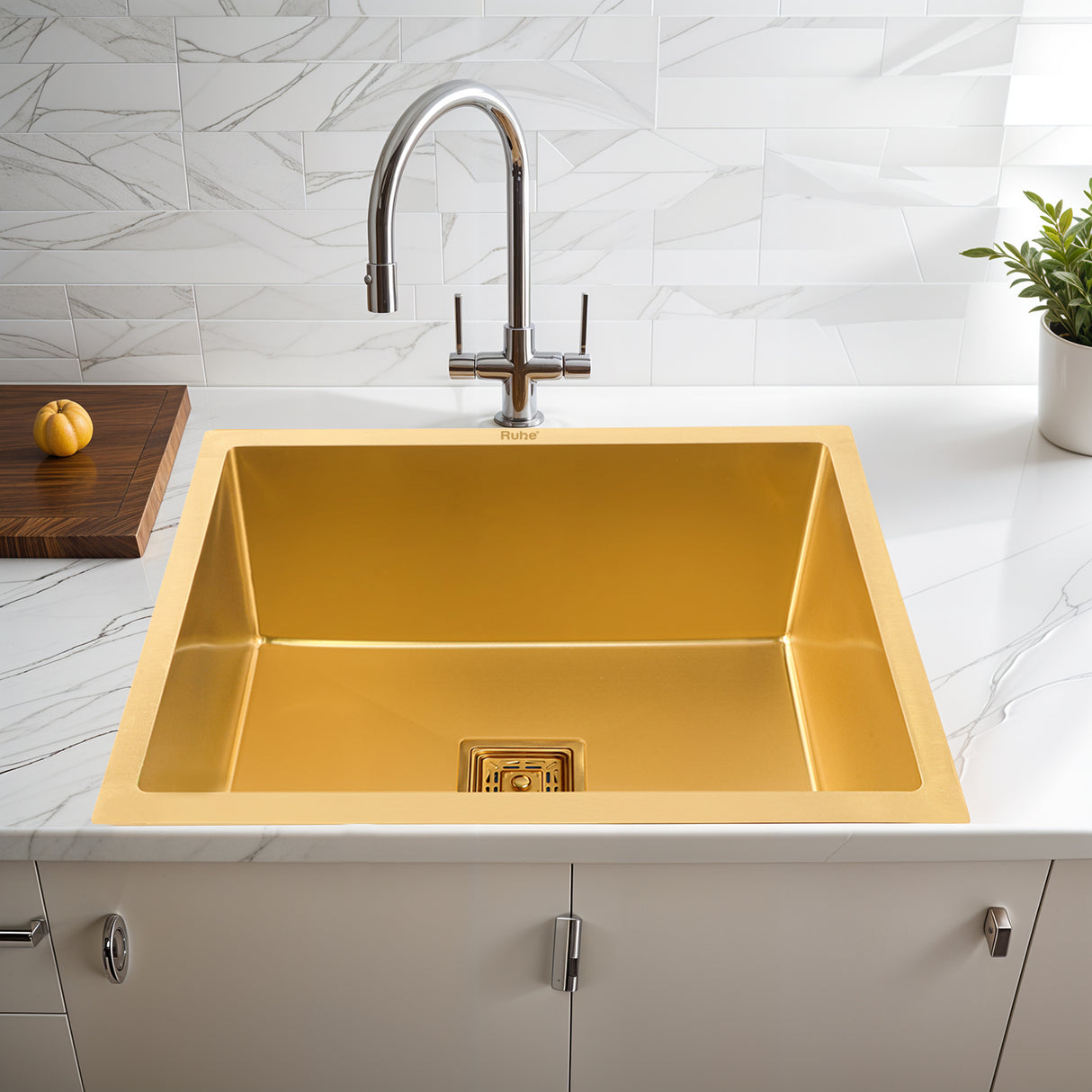 Yellow Gold Handmade Single Bowl Kitchen Sink  (24 x 18 x 10 Inches) – by Ruhe