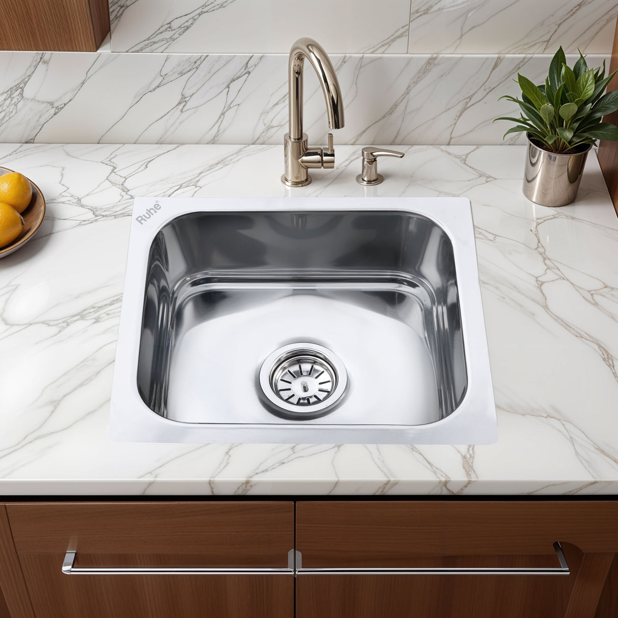 Square Single Bowl Kitchen Sink (16 x 14 x 6 inches)– by Ruhe